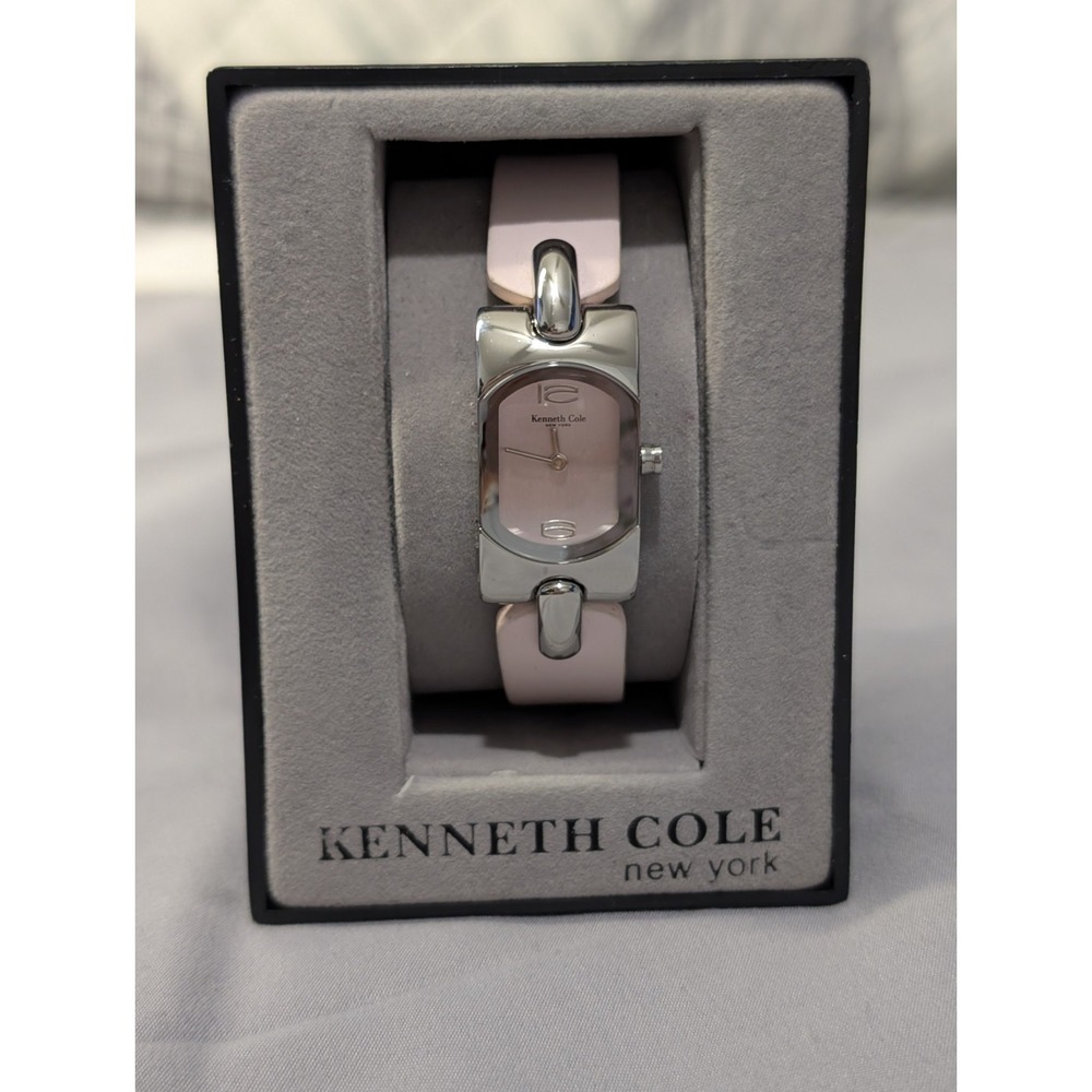 Kenneth Cole New York  Women's Pink Leather Watch NWT Box KC2204 MSRP $85‎